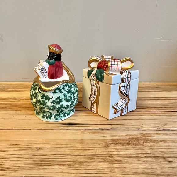 Avon St Nicholas Sugar And Creamer Ceramic Set - Picture 3 of 9